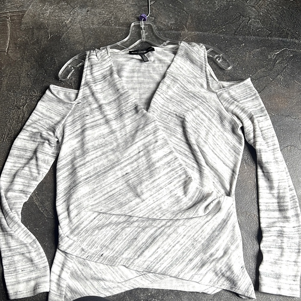 White House Black Market long sleeve sweater with cold shoulders. Medium